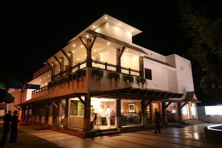 Hotel Florence Raipur  Exterior photo